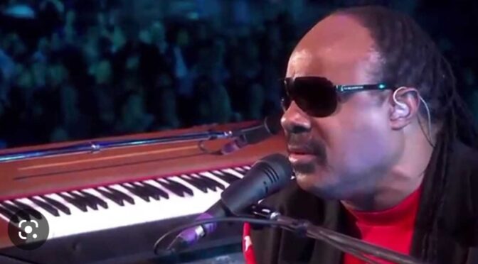 Stevie Wonder LIVE „Latley“ & „My Cherie Amour“